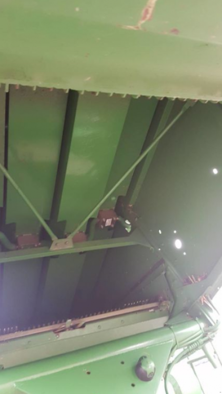 Oldtimer-Mähdrescher des Typs John Deere 1052, Neumaschine in Ковель (Bild 2)