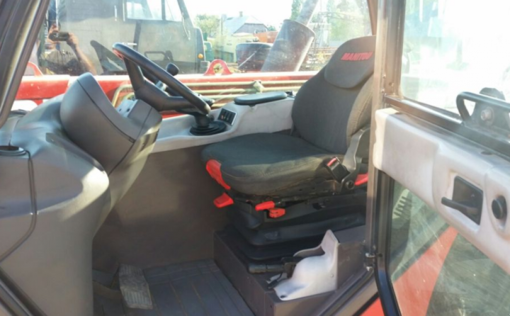 Teleskopstapler of the type Manitou MLT 735-120,  in Ковель (Picture 6)