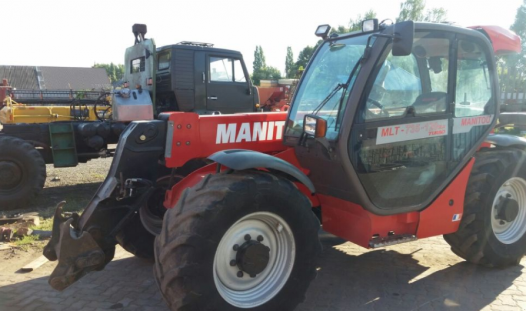 Teleskopstapler of the type Manitou MLT 735-120,  in Ковель (Picture 1)