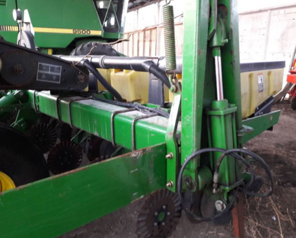 Gareeggenfelder типа John Deere 1780/8,  в Суми (Фотография 5)