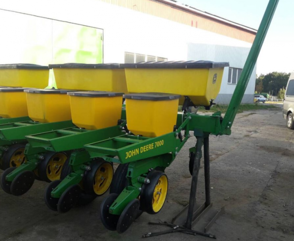 Gareeggenfelder typu John Deere 7000,  v Суми (Obrázek 2)