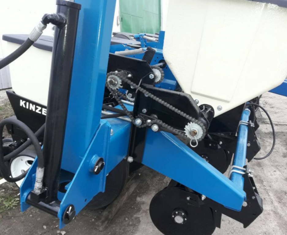 Gareeggenfelder typu Kinze 2000,  v Суми (Obrázek 10)