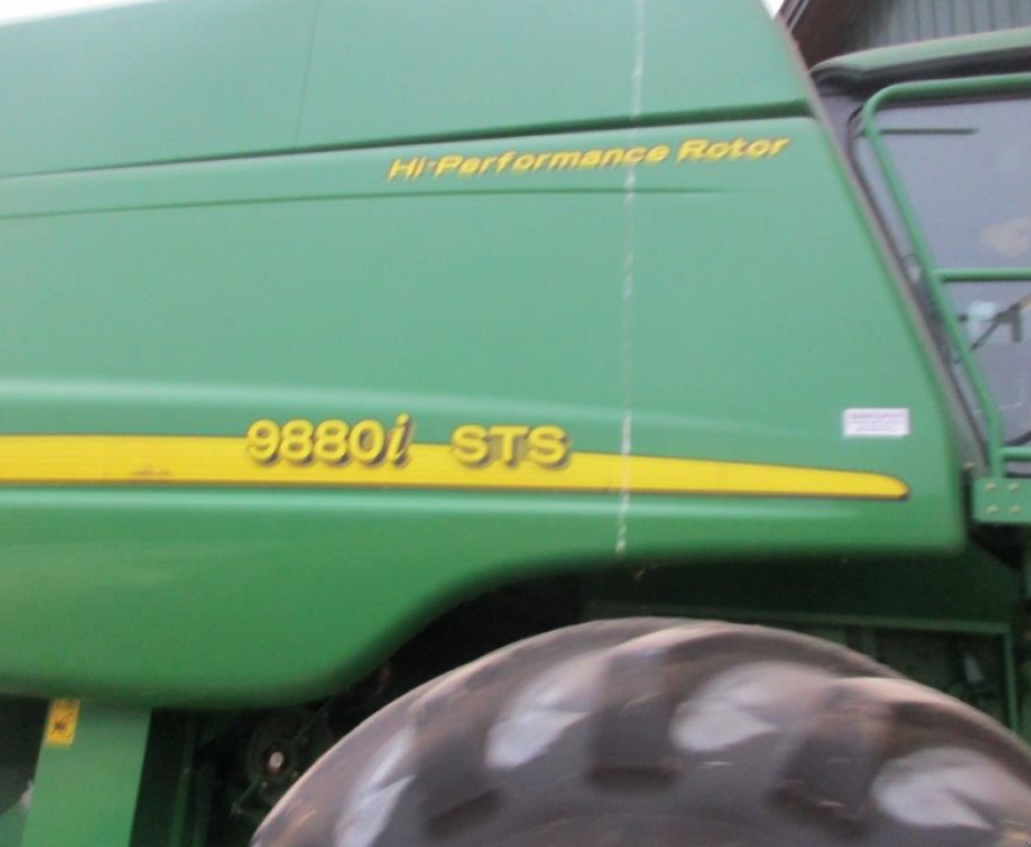 Oldtimer-Mähdrescher a típus John Deere 9880i STS, Neumaschine ekkor: Житомир (Kép 5)