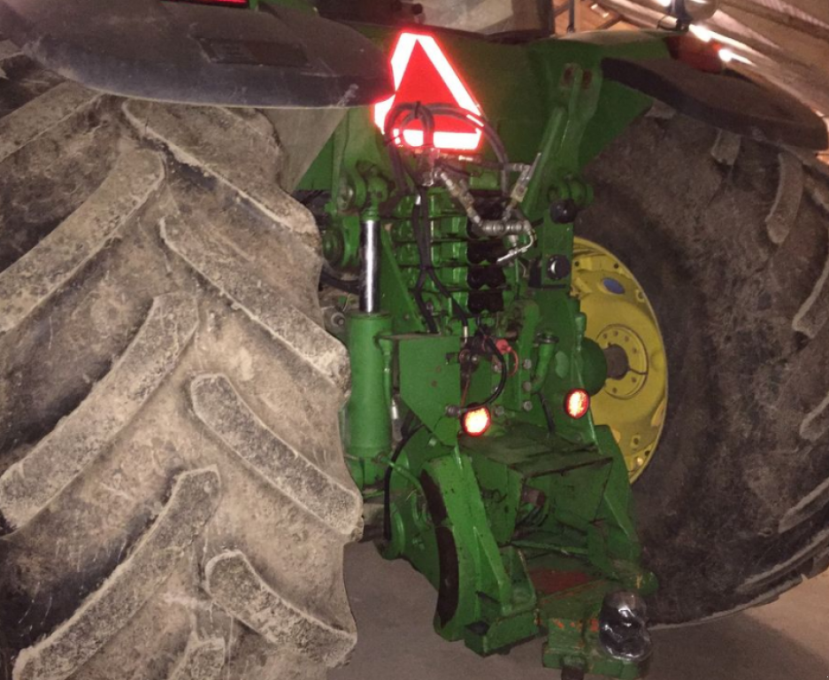 Oldtimer-Traktor typu John Deere 8520, Neumaschine v Житомир (Obrázek 7)