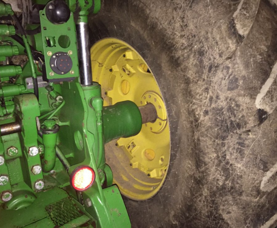 Oldtimer-Traktor typu John Deere 8520, Neumaschine v Житомир (Obrázek 10)