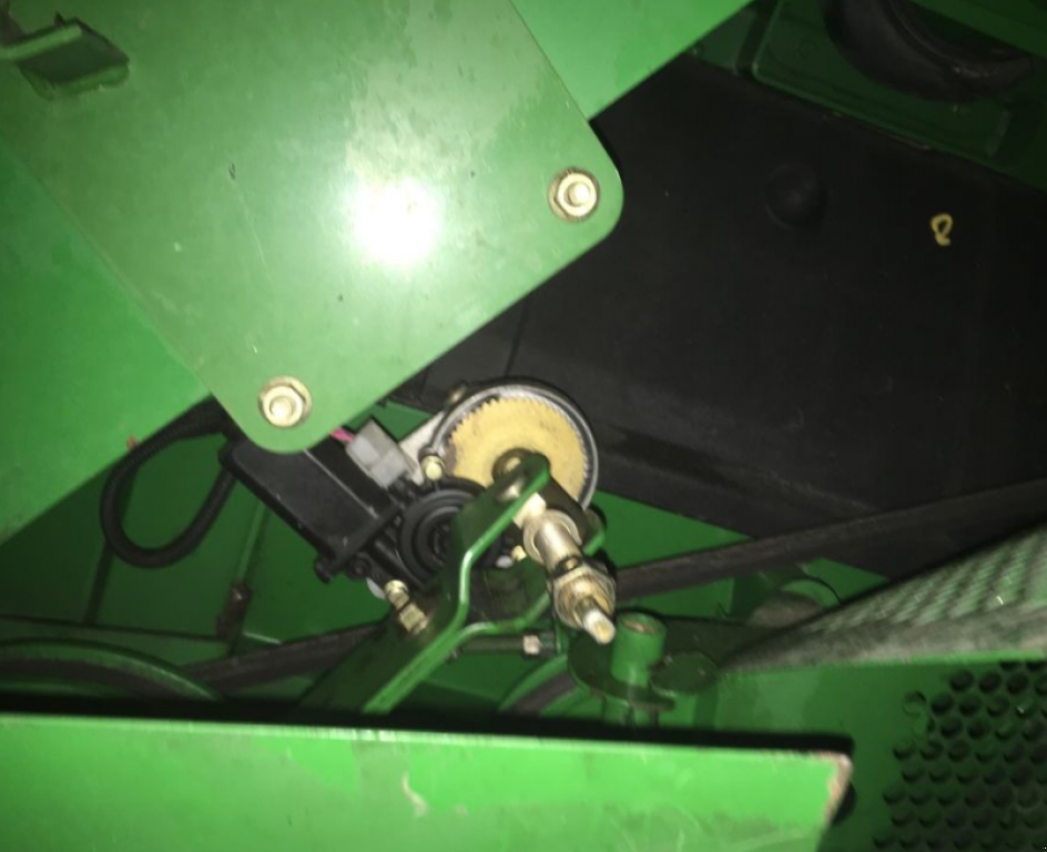 Oldtimer-Mähdrescher typu John Deere 9880 STS, Neumaschine v Житомир (Obrázek 10)