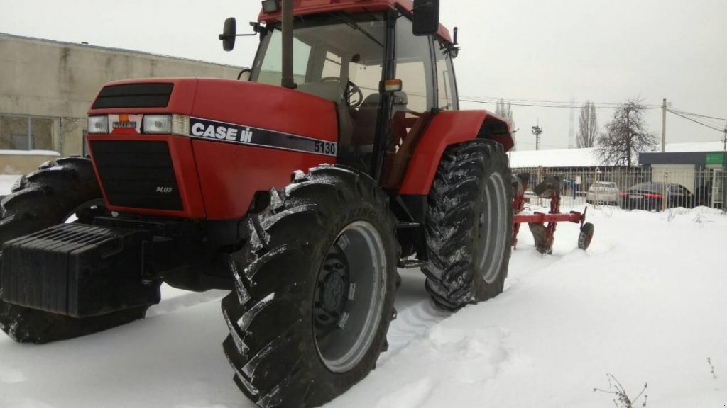 Oldtimer-Traktor типа Case IH 5130,  в Не обрано (Фотография 2)