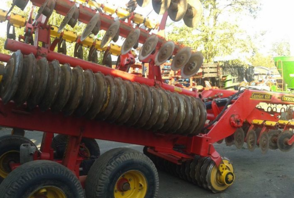 Wiesenegge of the type Väderstad Carrier 650,  in Київ (Picture 5)