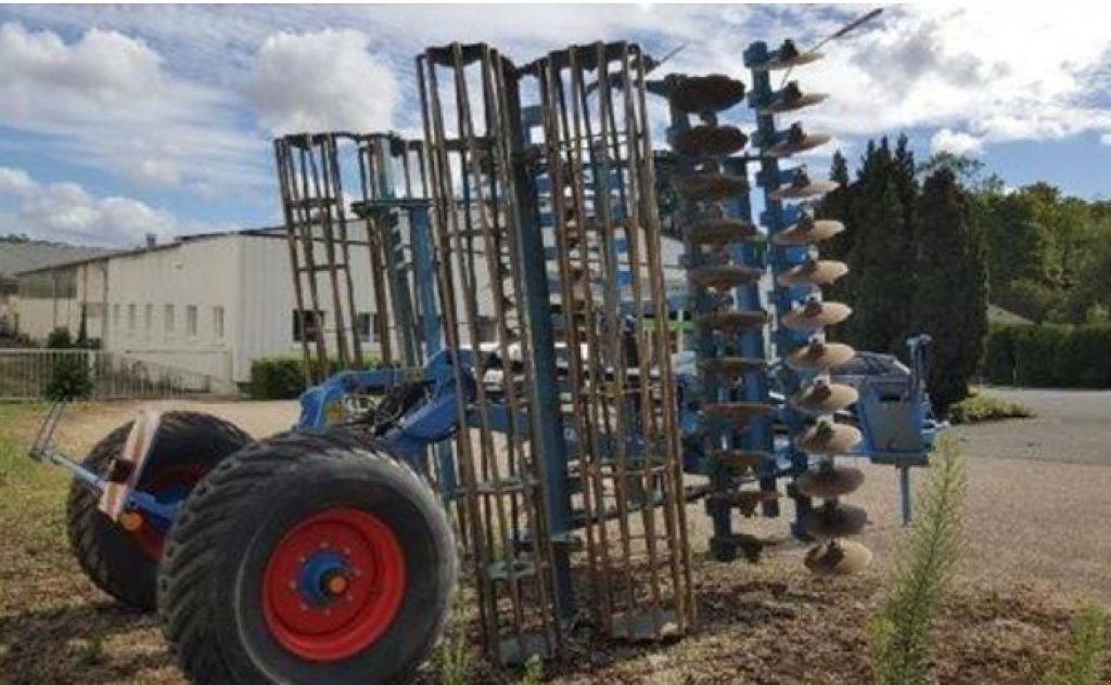 Wiesenegge of the type Lemken Heliodor 8/600KA,  in Київ (Picture 3)