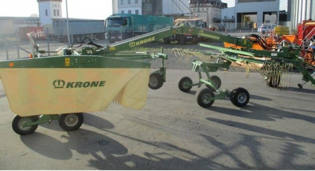 Schwader of the type Krone Swadro 710/26 T,  in Київ (Picture 1)