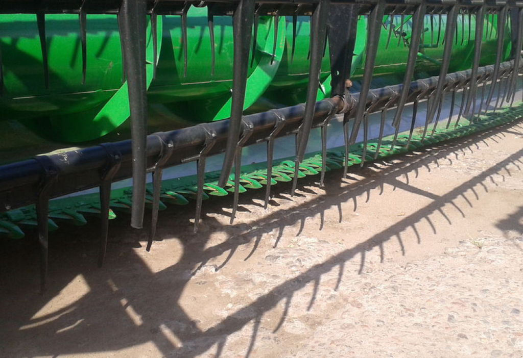 Schneidwerk typu John Deere 925F,  v Сливине (Obrázek 6)