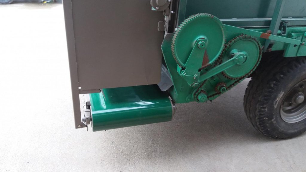 Sandstreuer & Salzstreuer типа Unia MS 400,  в Луцьк (Фотография 2)