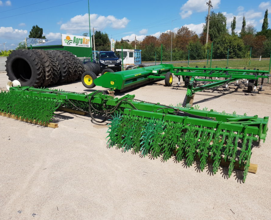 Wiesenegge typu John Deere 400,  v Кіровоград (Obrázek 1)