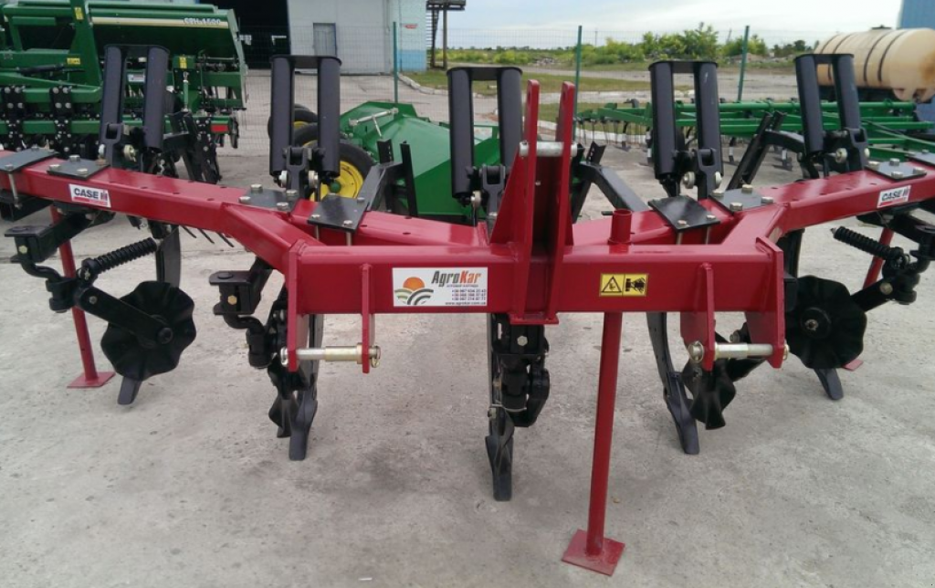 Spatenpflug of the type Case IH 14 Ripper,  in Кіровоград (Picture 1)