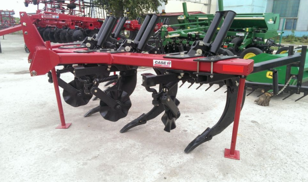 Spatenpflug of the type Case IH 14 Ripper,  in Кіровоград (Picture 3)