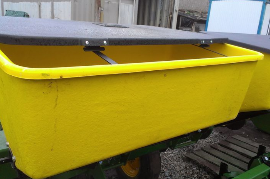 Gareeggenfelder typu John Deere 7000,  v Кіровоград (Obrázek 3)