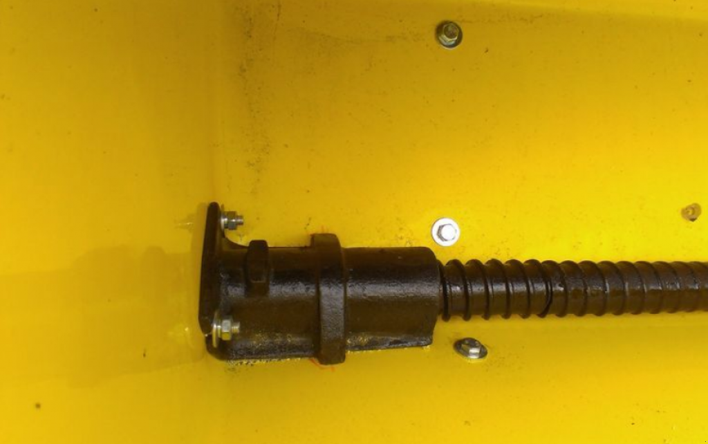 Gareeggenfelder typu John Deere 7000,  v Кіровоград (Obrázek 1)