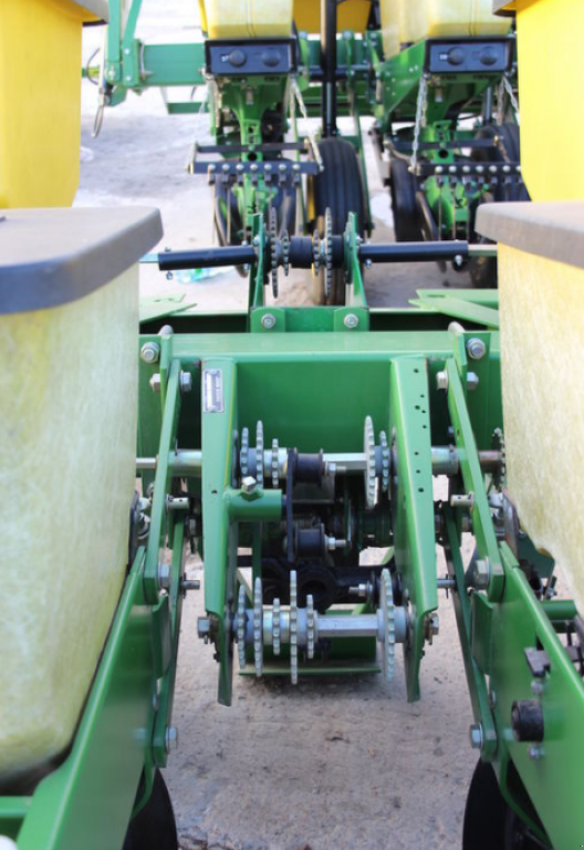 Gareeggenfelder typu John Deere 7000/12,  v Кіровоград (Obrázek 2)