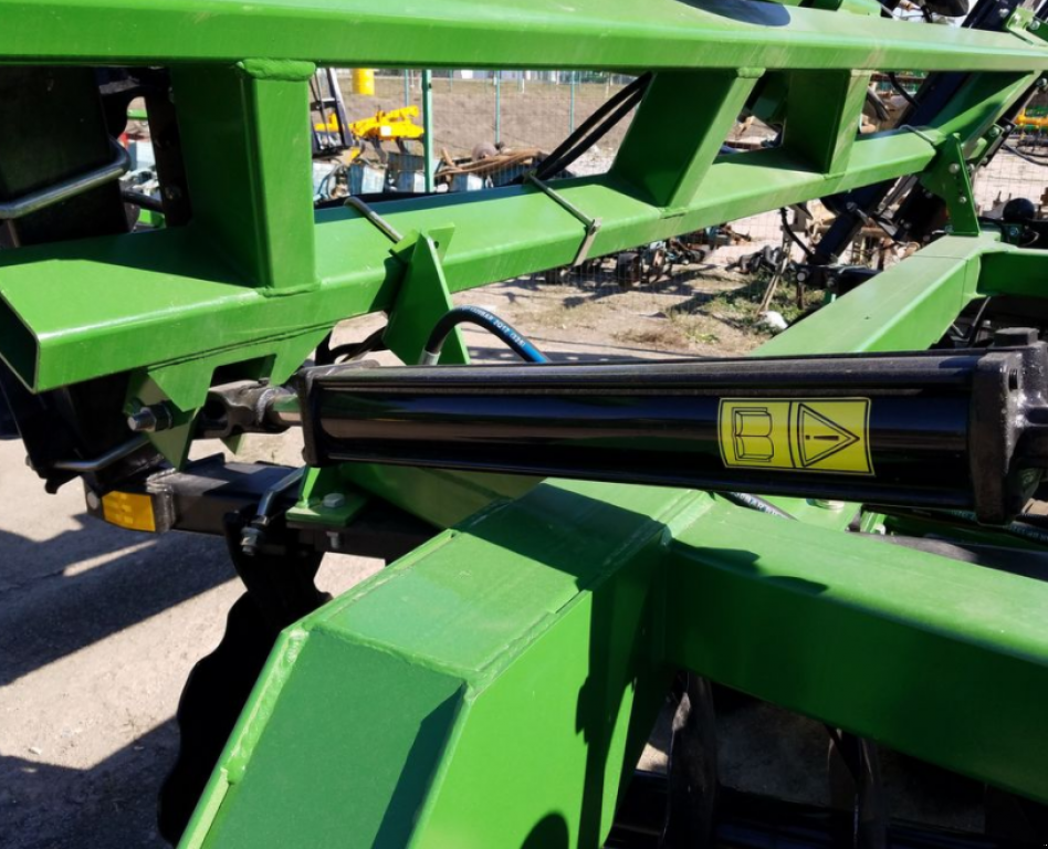 Wiesenegge typu John Deere 630,  v Кіровоград (Obrázek 5)