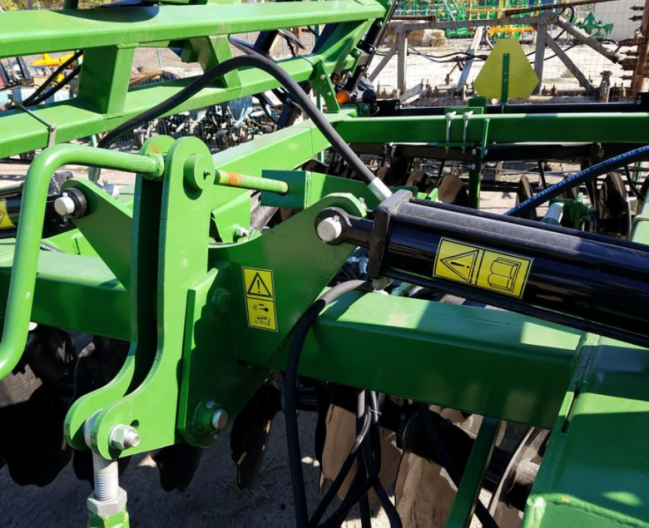 Wiesenegge typu John Deere 630,  v Кіровоград (Obrázek 10)