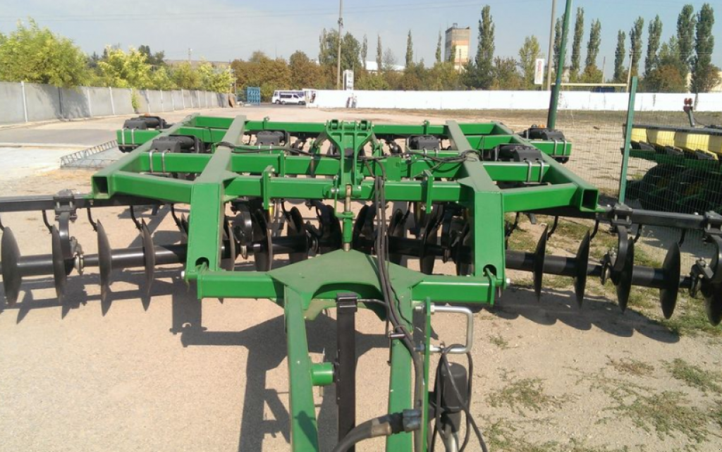 Spatenpflug of the type John Deere 510,  in Кіровоград (Picture 2)