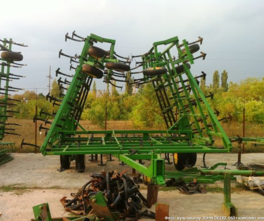 Kartoffelpflegetechnik typu John Deere 960,  v Кіровоград (Obrázek 1)
