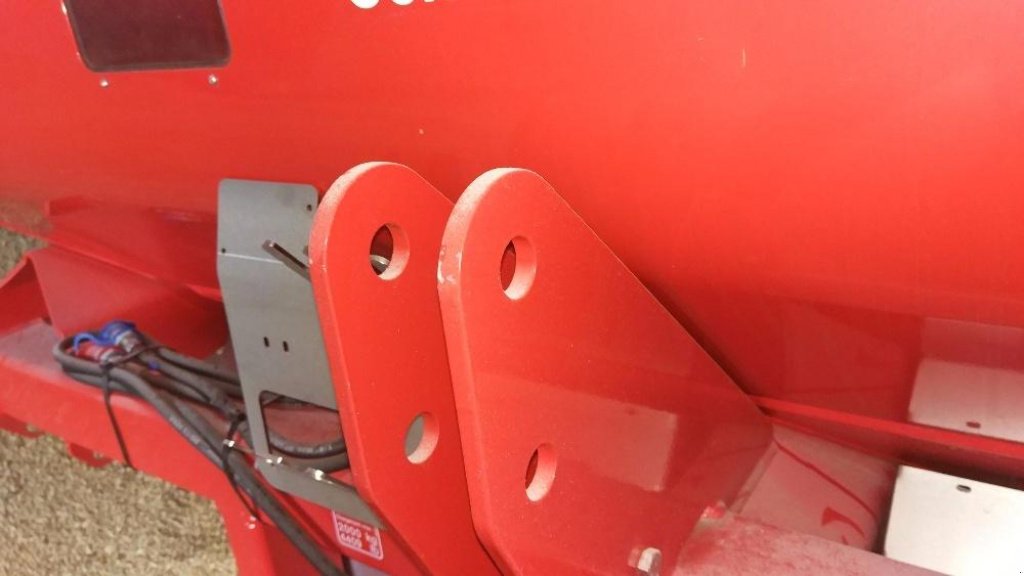 Sandstreuer & Salzstreuer typu Kverneland Exacta CL 1550,  w Сокиринці (Zdjęcie 3)