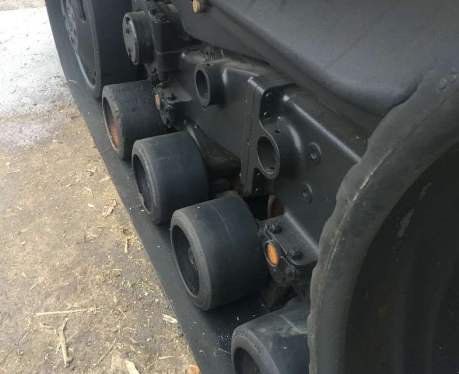 Raupentraktor del tipo CHALLENGER MT865, Neumaschine In Теплик (Immagine 7)