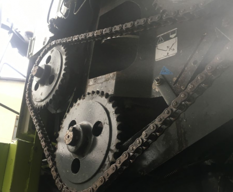 Oldtimer-Mähdrescher a típus CLAAS Lexion 580, Neumaschine ekkor: Теплик (Kép 9)