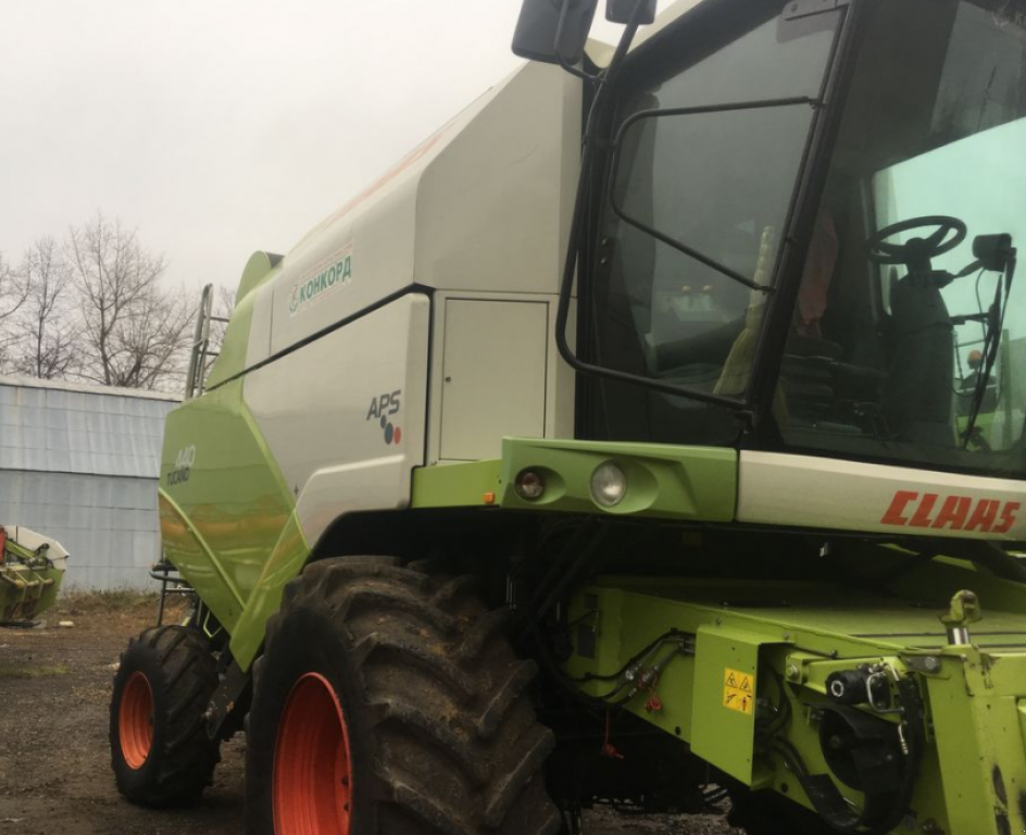 Oldtimer-Mähdrescher typu CLAAS Tucano 440, Neumaschine v Теплик (Obrázek 4)