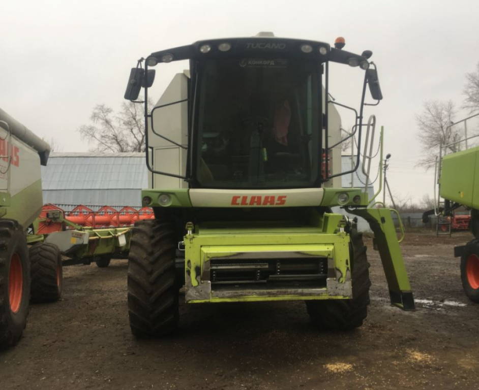 Oldtimer-Mähdrescher typu CLAAS Tucano 440, Neumaschine v Теплик (Obrázek 1)