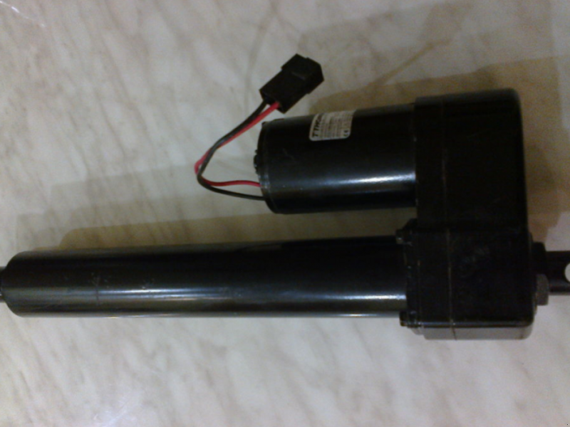 Oldtimer-Mähdrescher of the type CLAAS Lexion 480,  in Чортків (Picture 1)