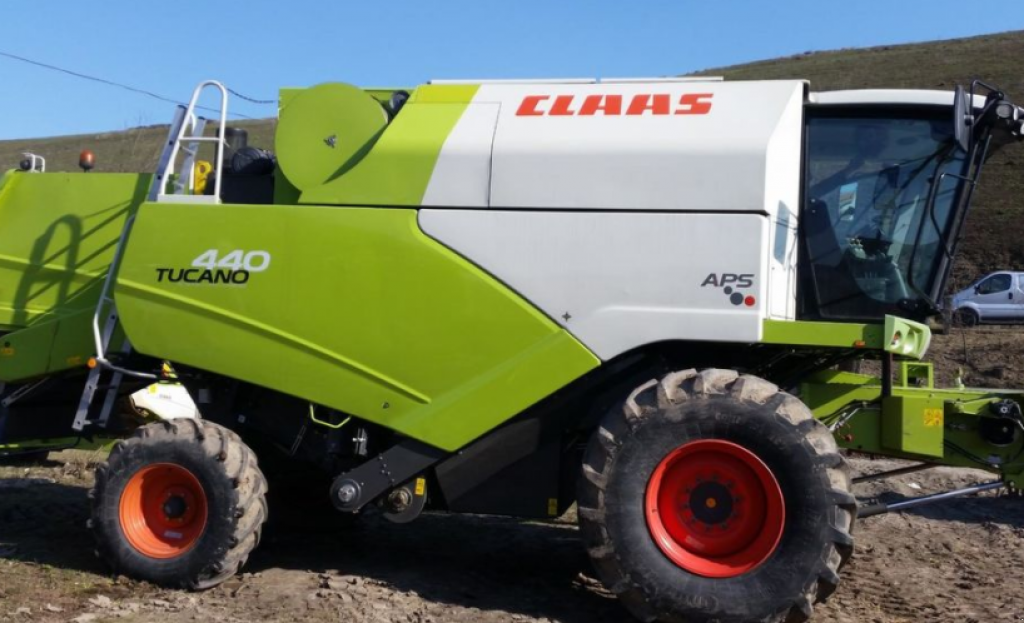 Oldtimer-Mähdrescher typu CLAAS Tucano 440, Neumaschine v Чортків (Obrázek 7)