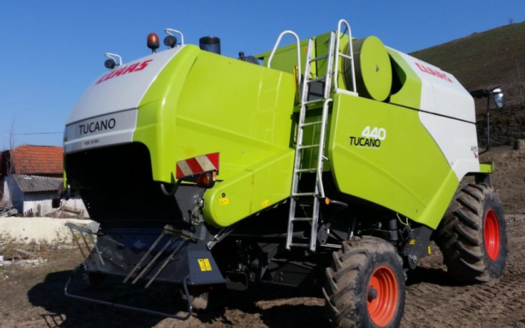 Oldtimer-Mähdrescher typu CLAAS Tucano 440, Neumaschine v Чортків (Obrázek 8)