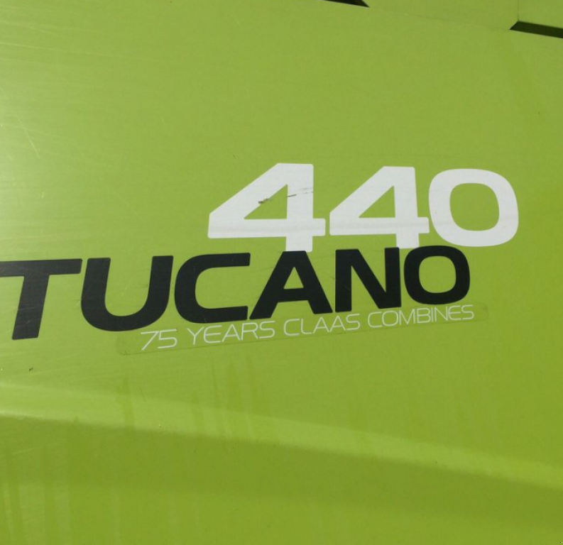 Oldtimer-Mähdrescher typu CLAAS Tucano 440, Neumaschine v Чортків (Obrázek 2)