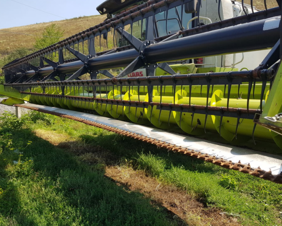 Oldtimer-Mähdrescher des Typs CLAAS Lexion 580, Neumaschine in Чортків (Bild 5)