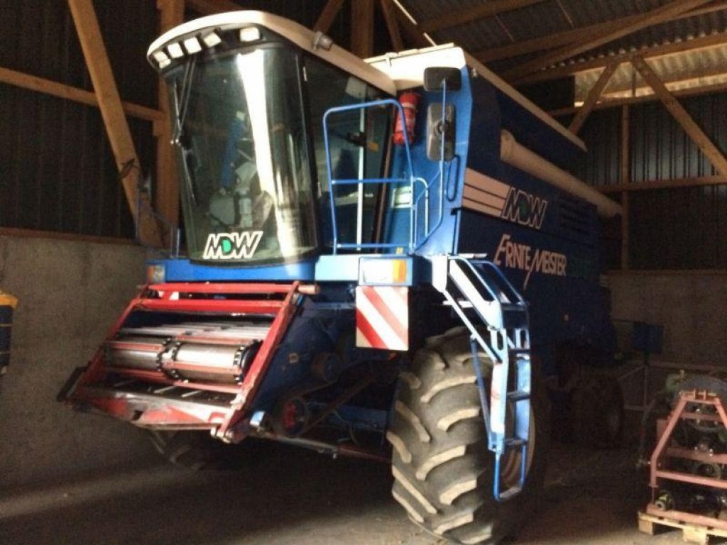 Oldtimer-Mähdrescher del tipo MDW MDW 527 STS, Neumaschine In Полтава (Immagine 1)