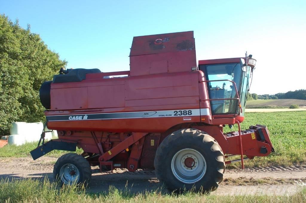 Oldtimer-Mähdrescher des Typs Case IH 2388, Neumaschine in Полтава (Bild 3)