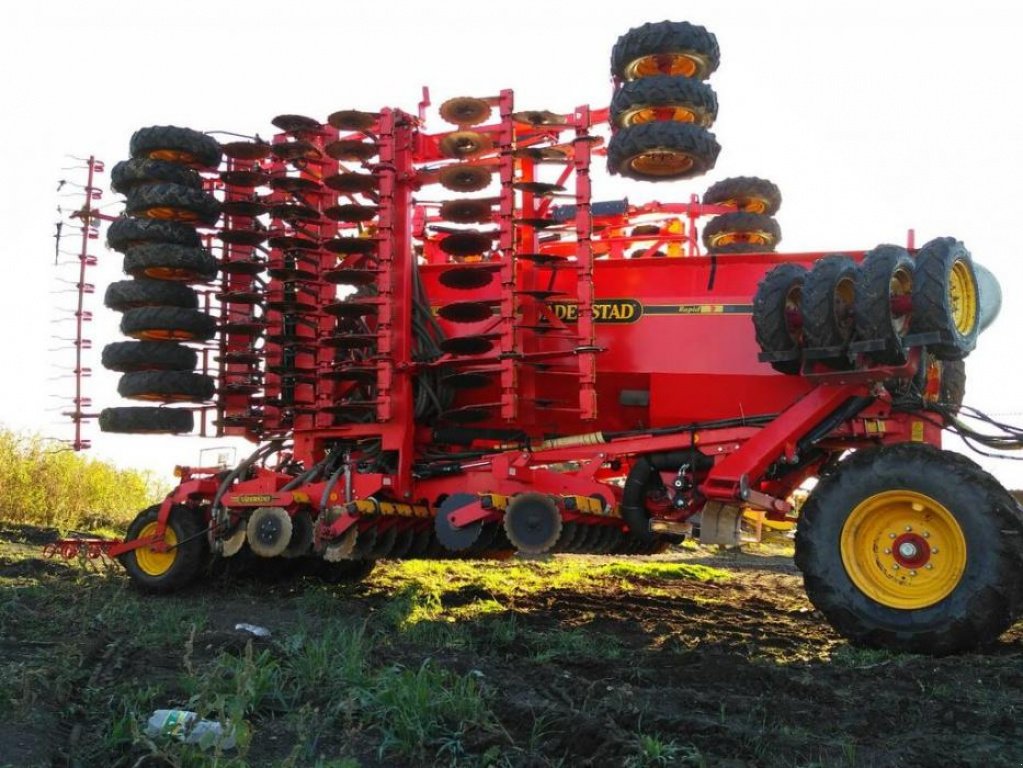 Gareeggenfelder typu Väderstad Rapid 300C,  v Не обрано (Obrázek 5)