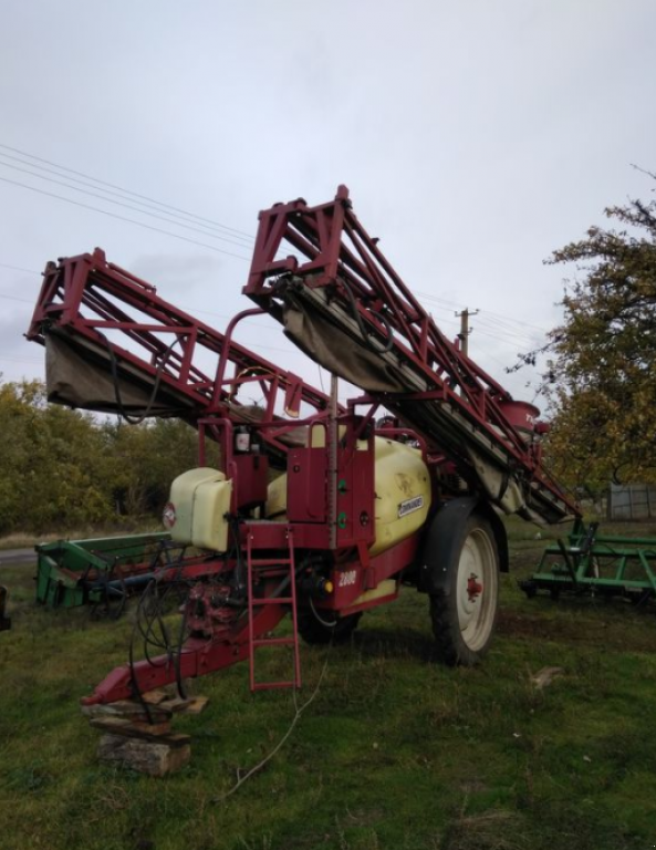 Weinbauspritze typu Hardi Commander 2800,  v Василівка (Obrázek 1)