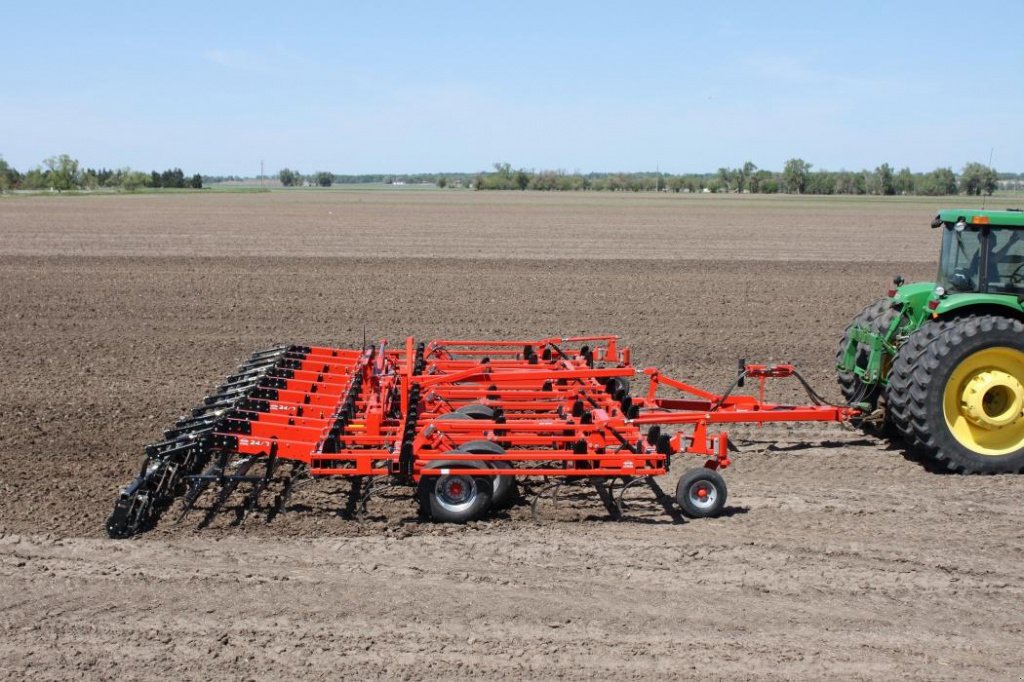 Kartoffelpflegetechnik typu Nordsten Krause 5635-36,  v Чабани (Obrázek 6)