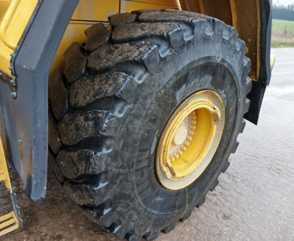 Frontlader typu Volvo L220F, Neumaschine v Київ (Obrázek 4)