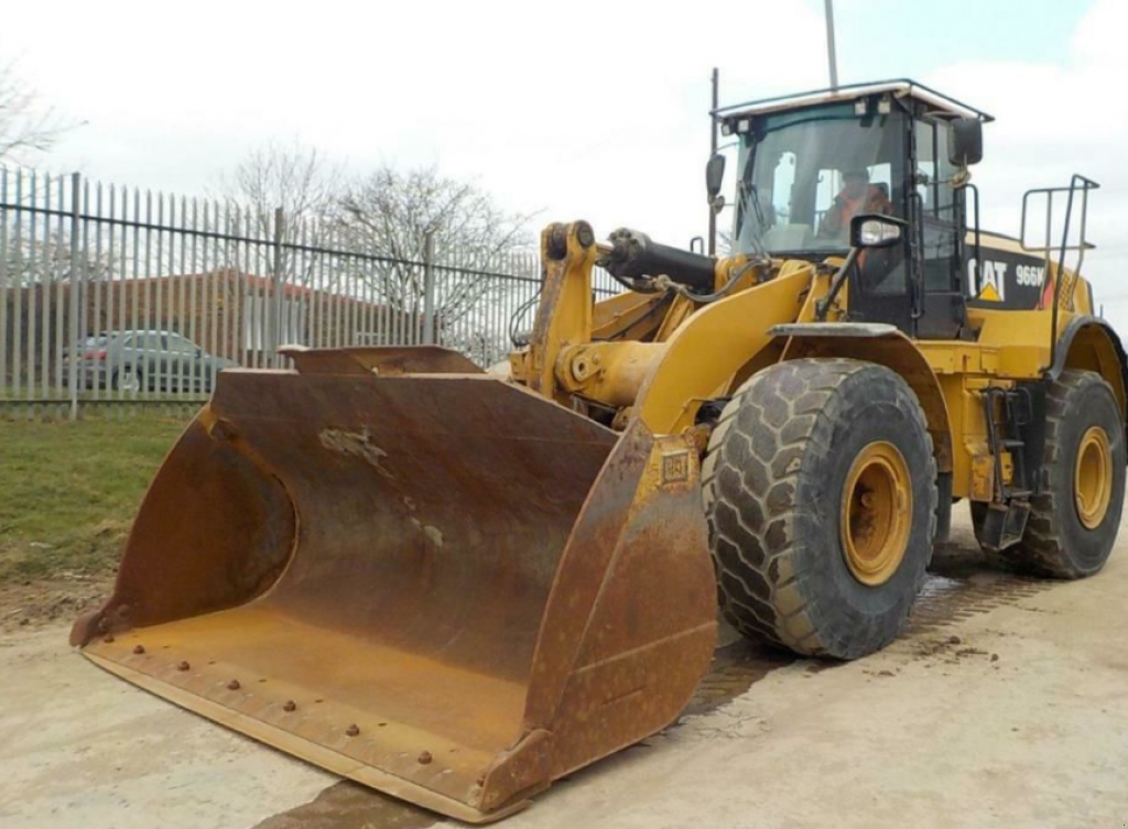 Frontlader typu Caterpillar 966K, Neumaschine v Київ (Obrázek 1)