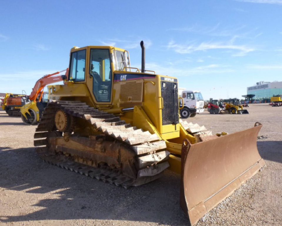 Raupentraktor typu Caterpillar D 6N LGP,  v Київ (Obrázek 5)