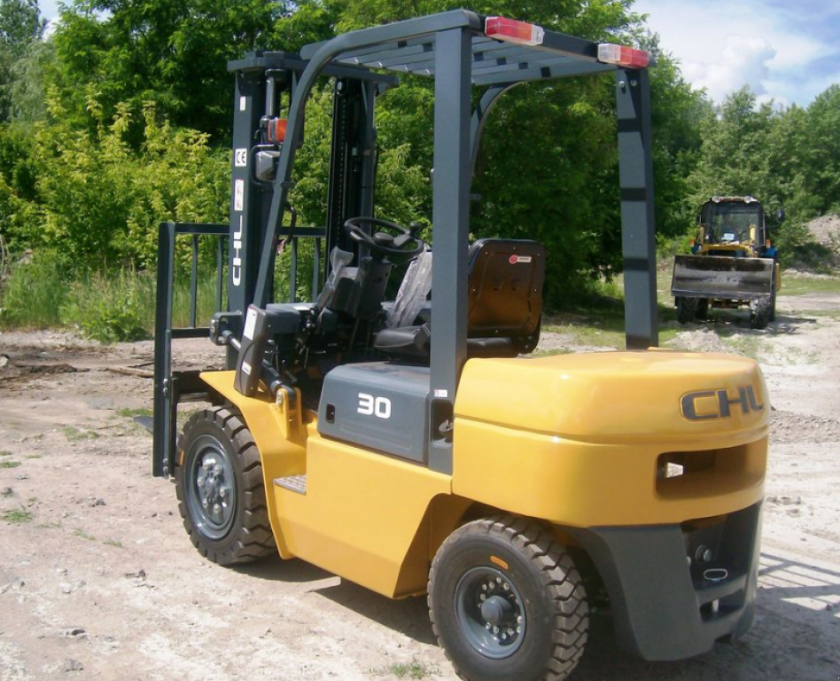 Gabelstapler typu Heli CPCD30,  v Київ (Obrázek 4)