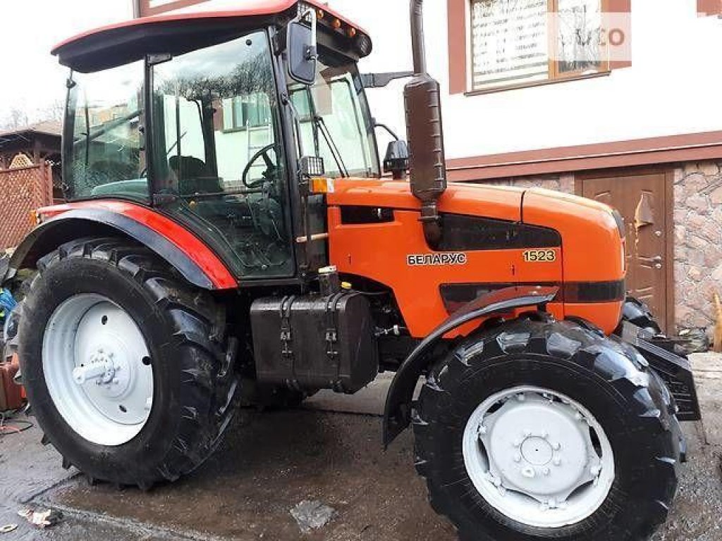 Oldtimer-Traktor typu Belarus Беларус-1523, Neumaschine v Житомир (Obrázek 3)