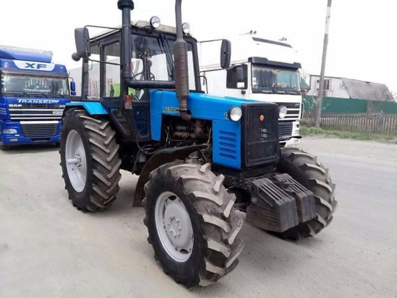 Oldtimer-Traktor tip Belarus Беларус-1221,  in Житомир