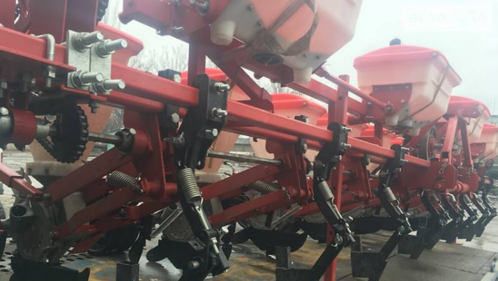 Gareeggenfelder Türe ait CHERVONA ZIRKA УПС-8,  içinde Дніпропетровськ (resim 2)