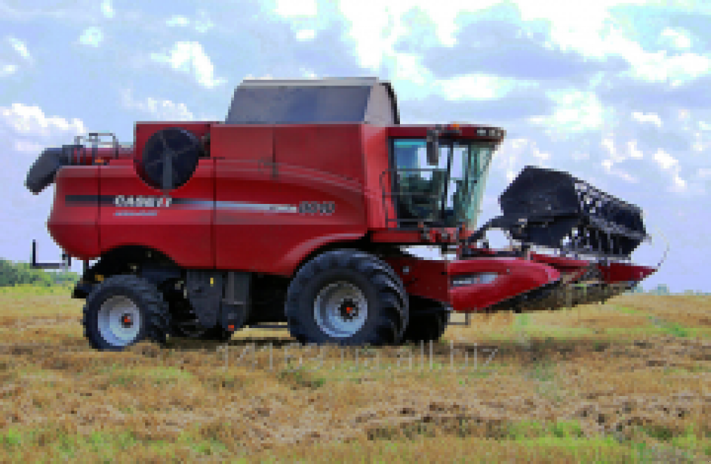 Oldtimer-Mähdrescher Türe ait Case IH Axial Flow 8010, Neumaschine içinde Гірник (resim 1)