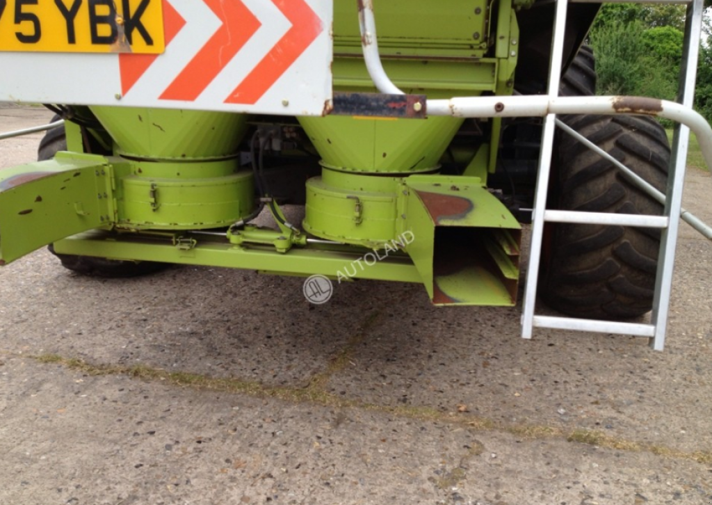 Oldtimer-Mähdrescher typu CLAAS Lexion 480, Neumaschine v Здолбунів (Obrázek 7)